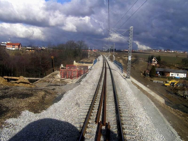 vlak_15_02_08_fotka07.jpg - Sezimovo Usti, most pres Kozsky potok